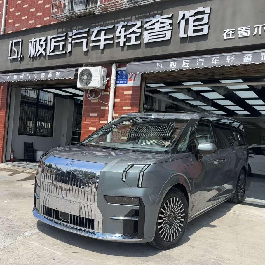 义乌极匠汽车贴膜-小鹿
