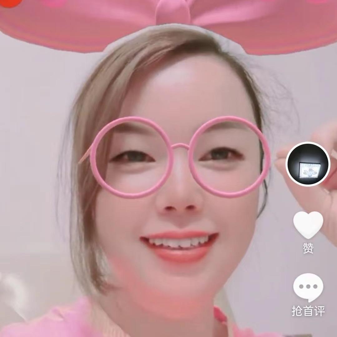 平远冷饮批发部老板娘