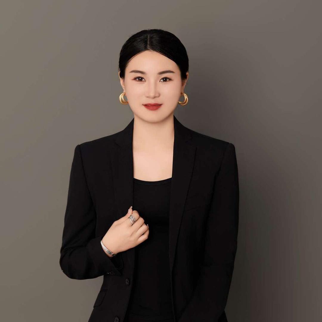 彭氏餐饮服务经理—高倩