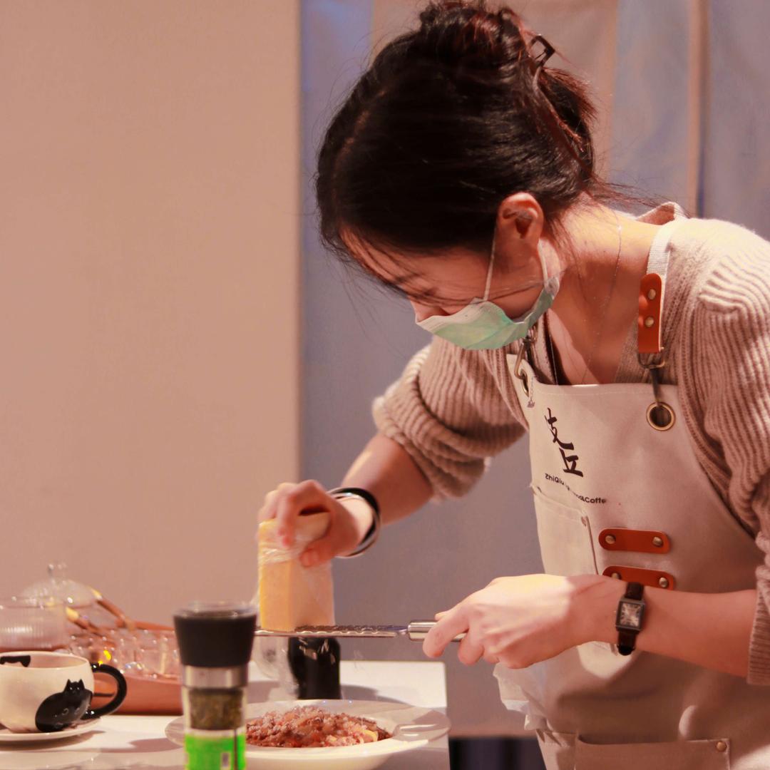 吱丘轻食长丰店