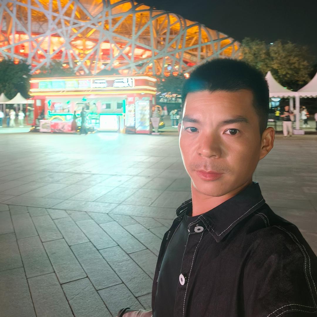 郑州小飞弟二手回收（悠嘟百货）