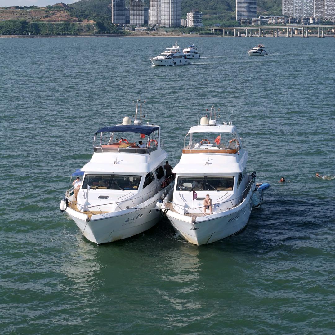 曼伦游艇俱乐部