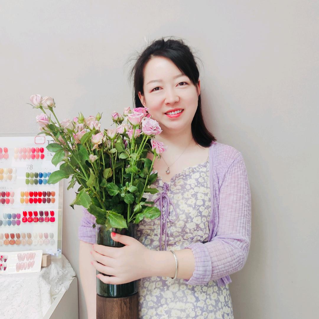 武当山水晶宫美容美甲美睫