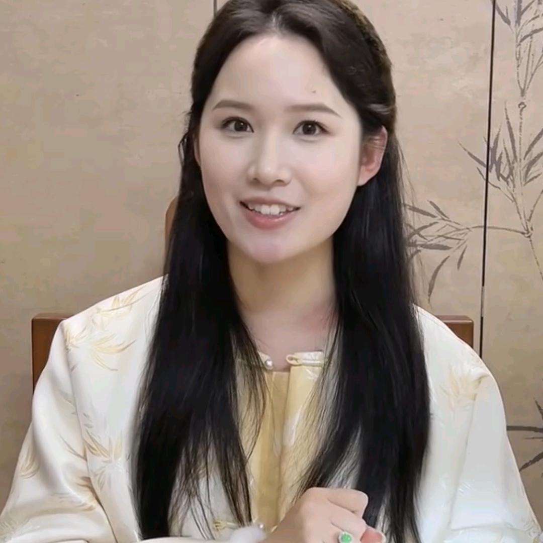 遇妮翡翠