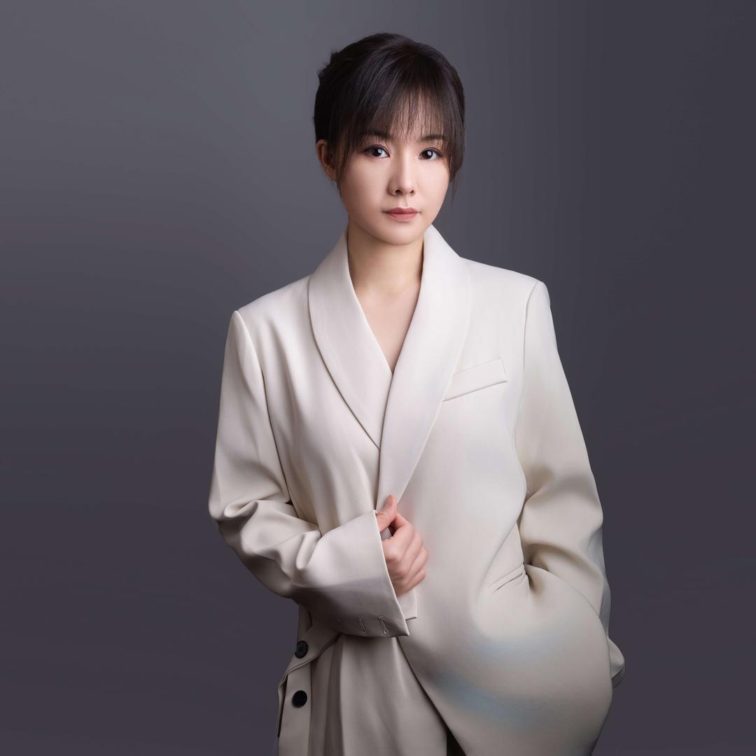 唯美专业形象设计官方号