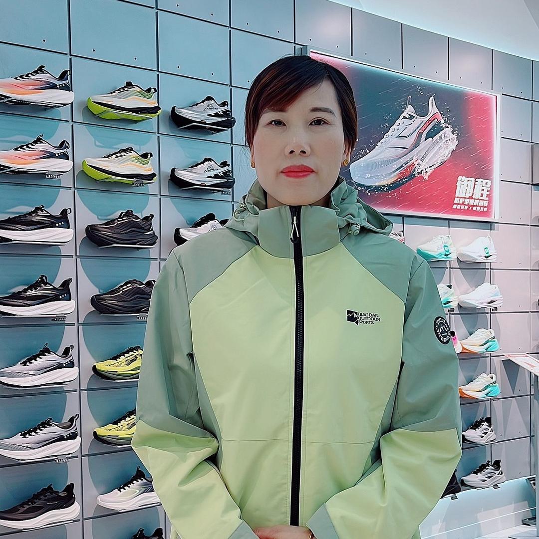 永苹中国乔丹(富阳万达广场店)