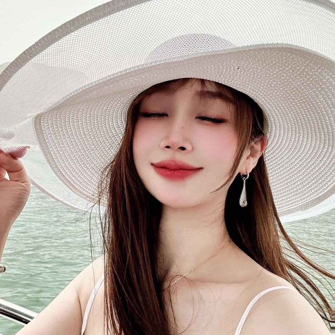 小脚丫修脚足浴