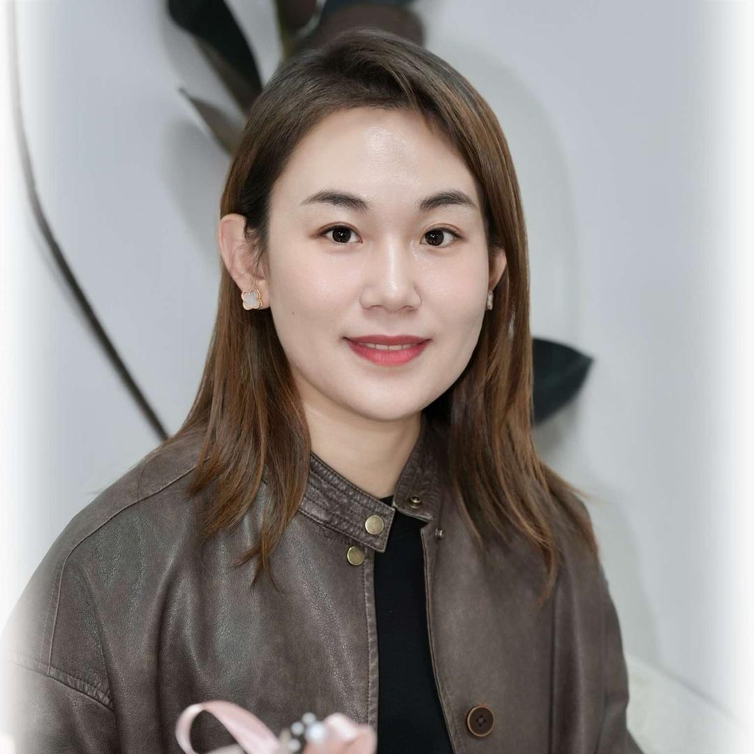 沐尔颜·容东做脸的曹公子官号