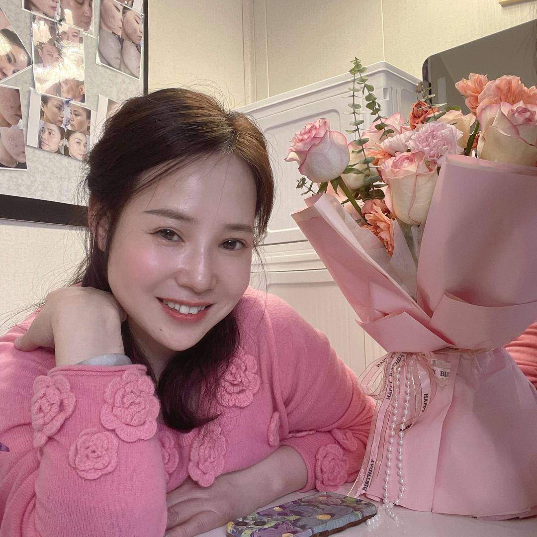 马家湾专搞皮肤的小凤姐