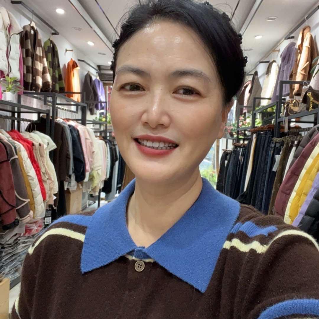 大邑县安仁镇好酷服装店