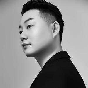 仙桃闵锅（专注女士短发烫发设计）