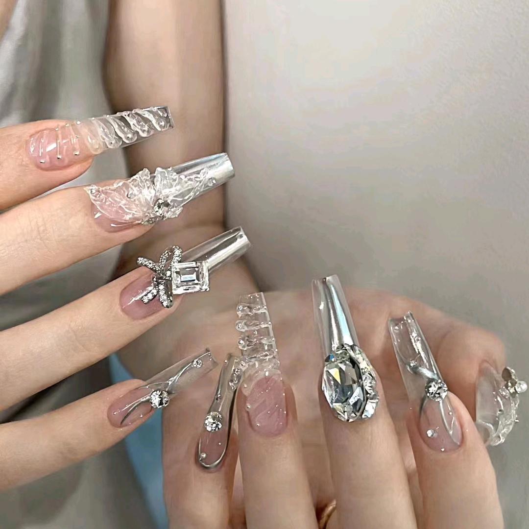 柒悦阁美甲美睫中心