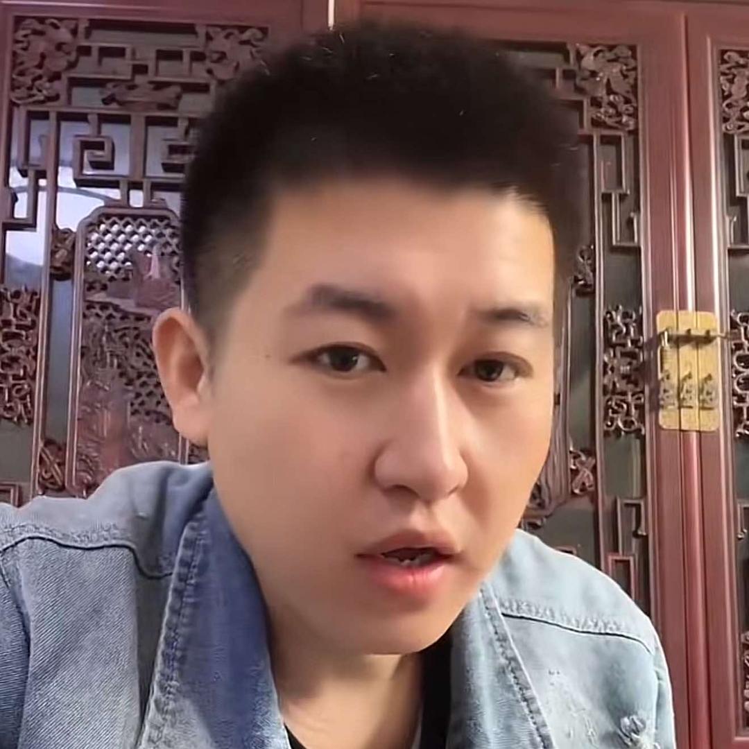 冯将军（胖虎虾神）