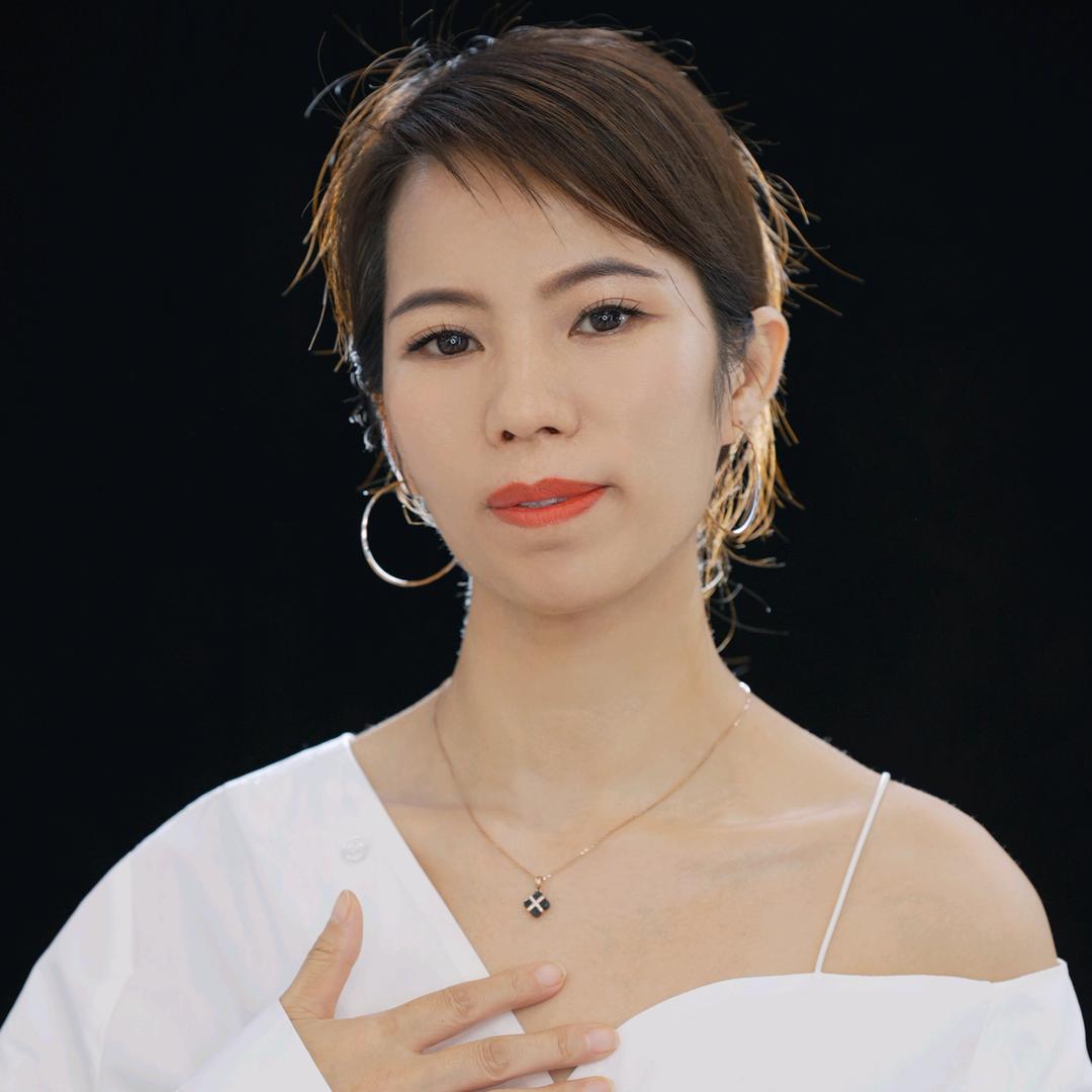 赤峰眉毛一姐广美