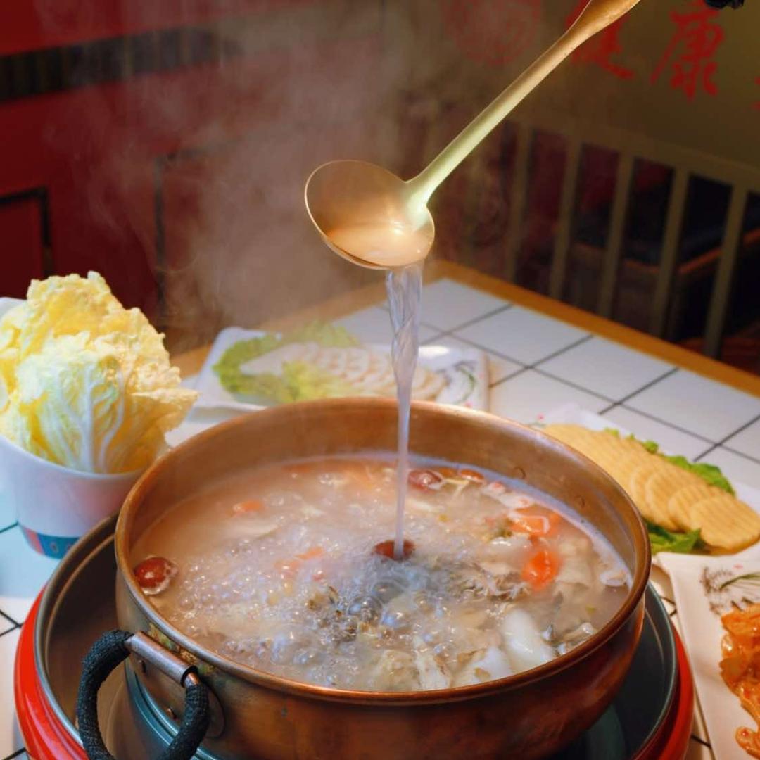 防城港·凤枝鸣膳食坊