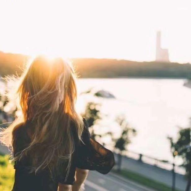 豪景百货商店平平的傲傲腿毛直播号