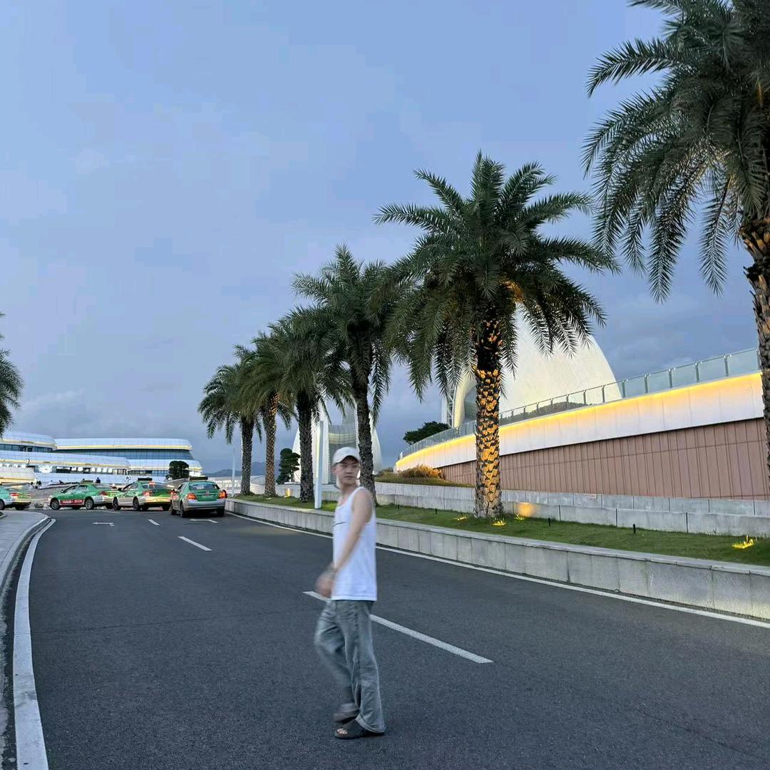 振宇发型