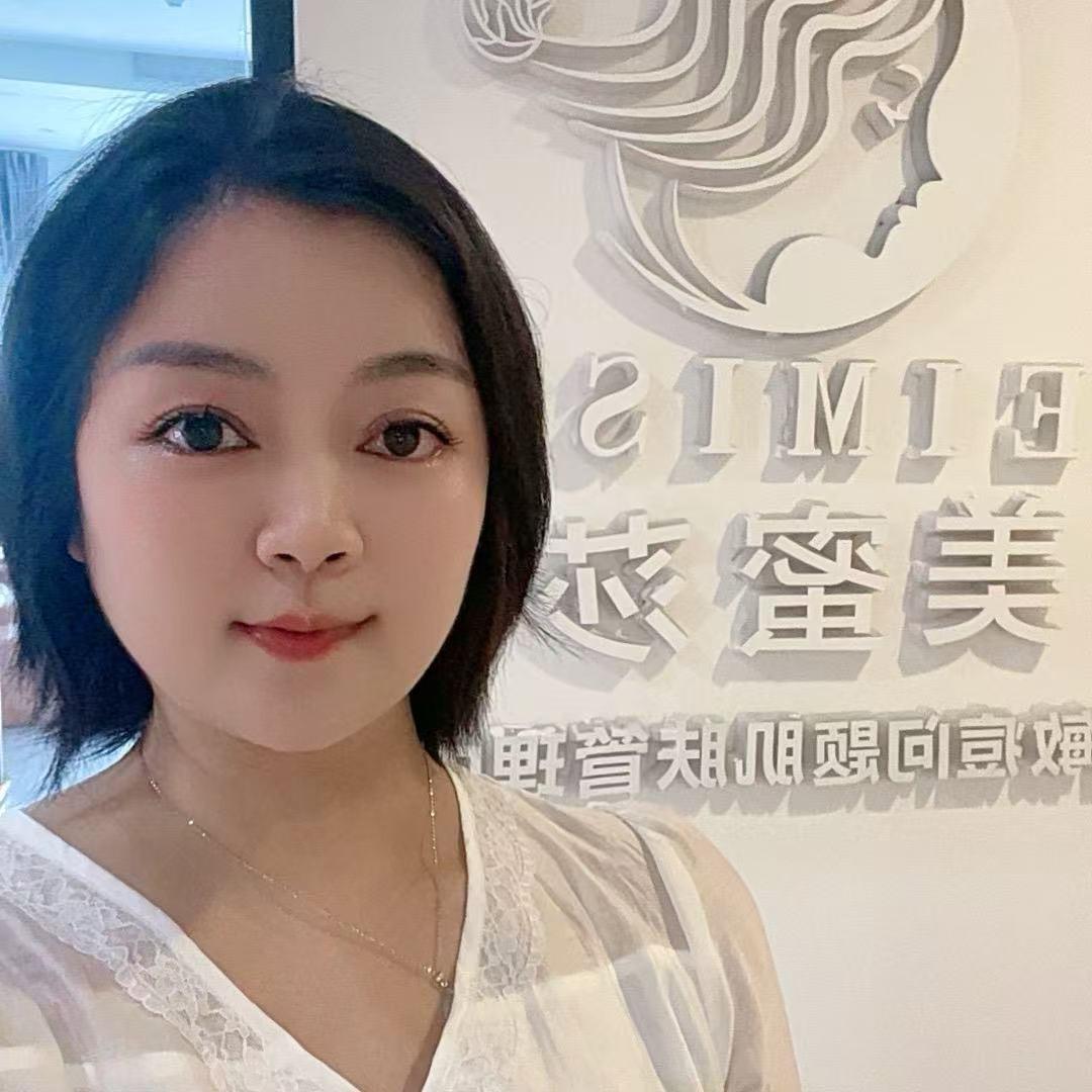 闺密美吧美甲美睫(万达广场店)