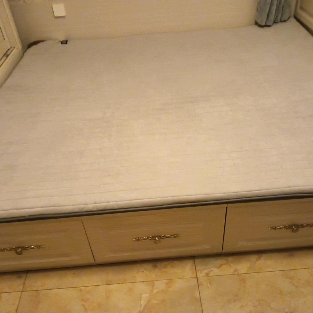 祁县炫彩亿家定制家纺金华苑小区店