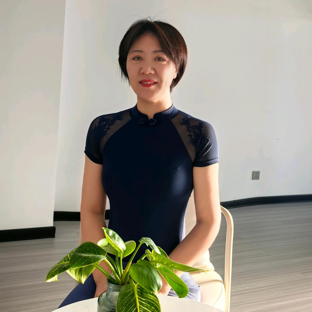 又见普拉提瑜伽官方号