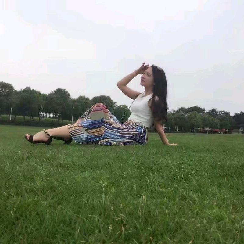 未来肤诗