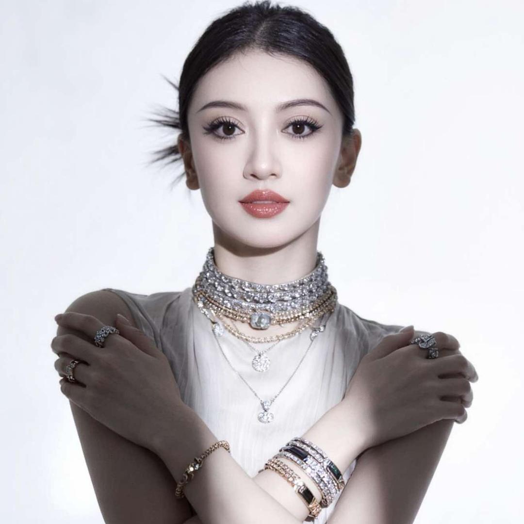 美集纹绣工作室(荔隆广场店)官方号