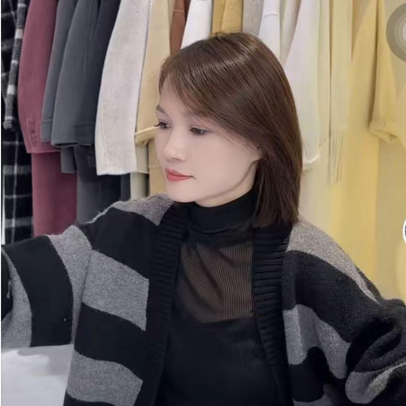 汉川爱裳女装梅岭