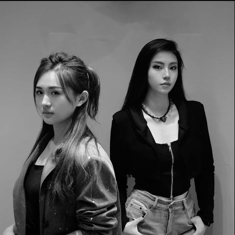 文山裙子小姐轻奢女装馆