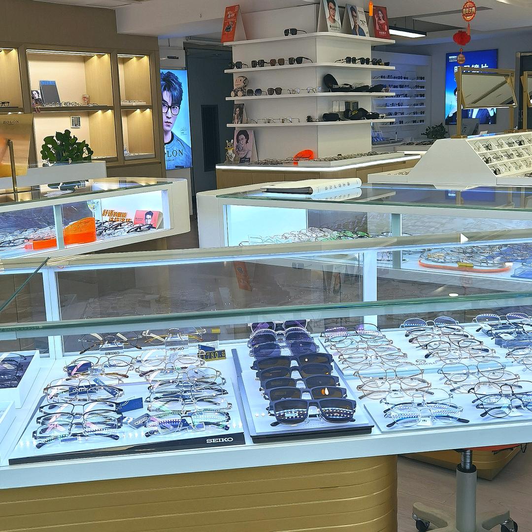 千格眼镜眼镜店