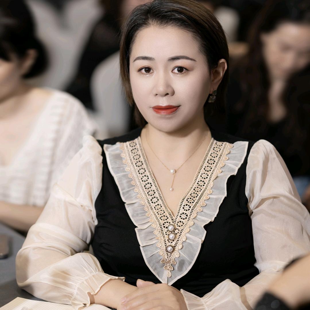 恬觅美容院燕姐