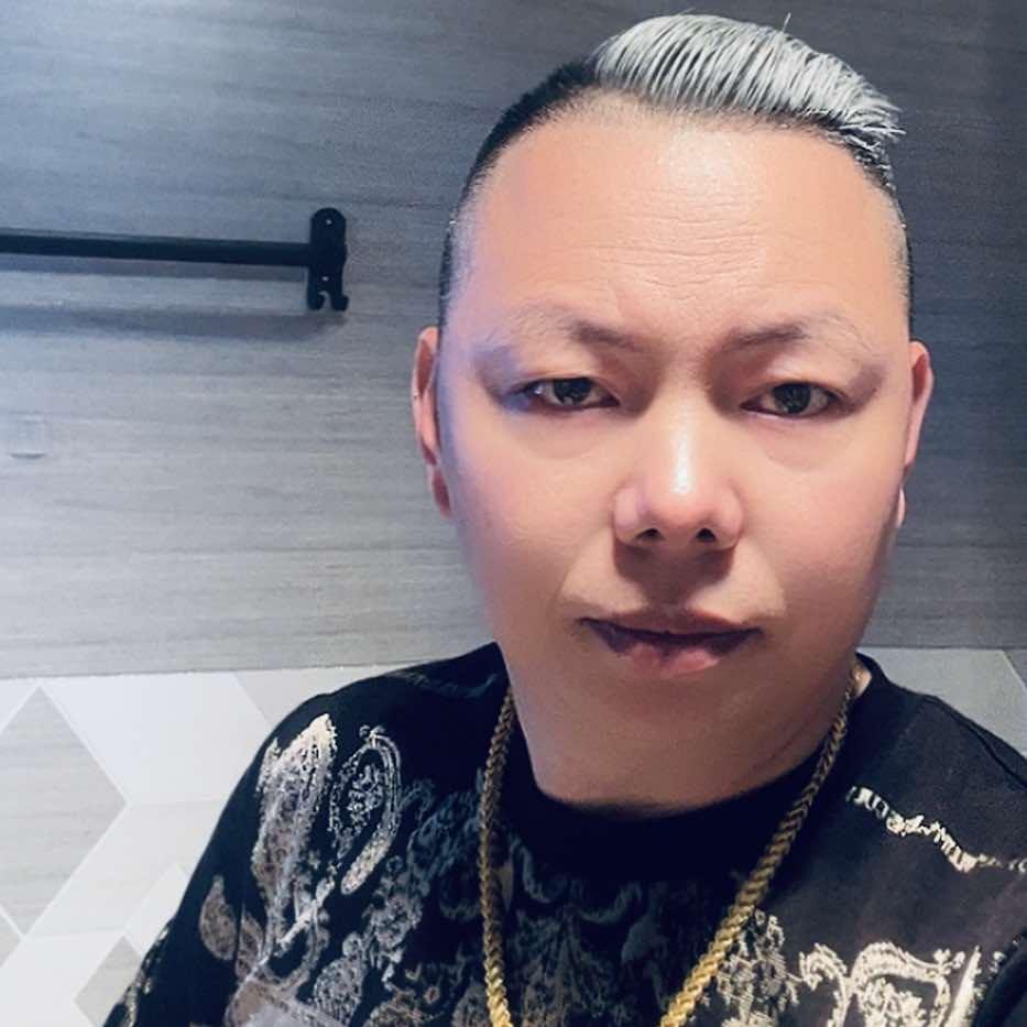 启瑶餐饮(卤肉面美食城)官方号