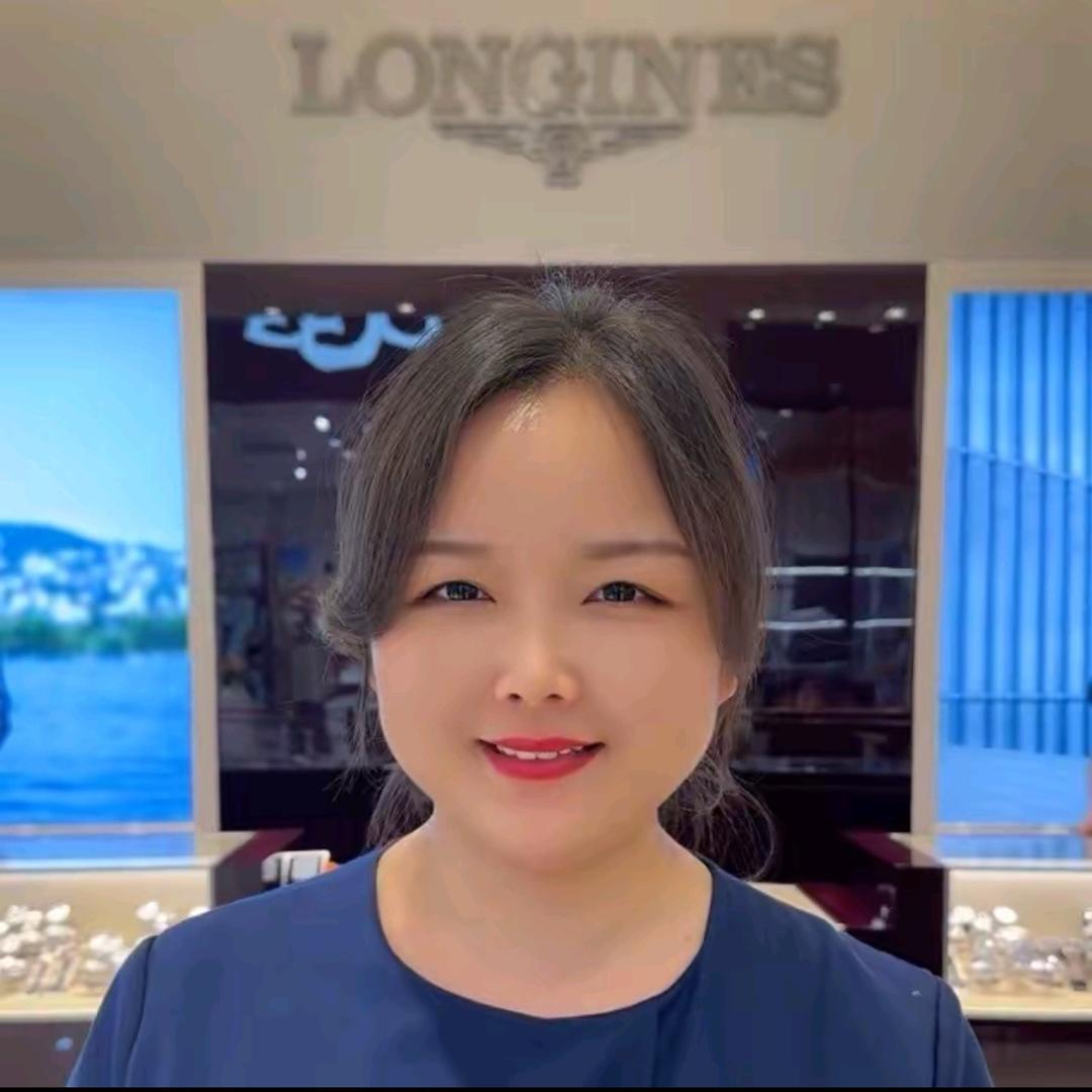 武汉名表店长小舒亨吉利