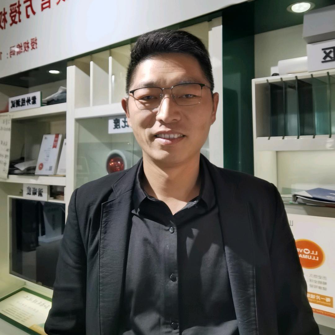 实创汽车贴膜中心官方号