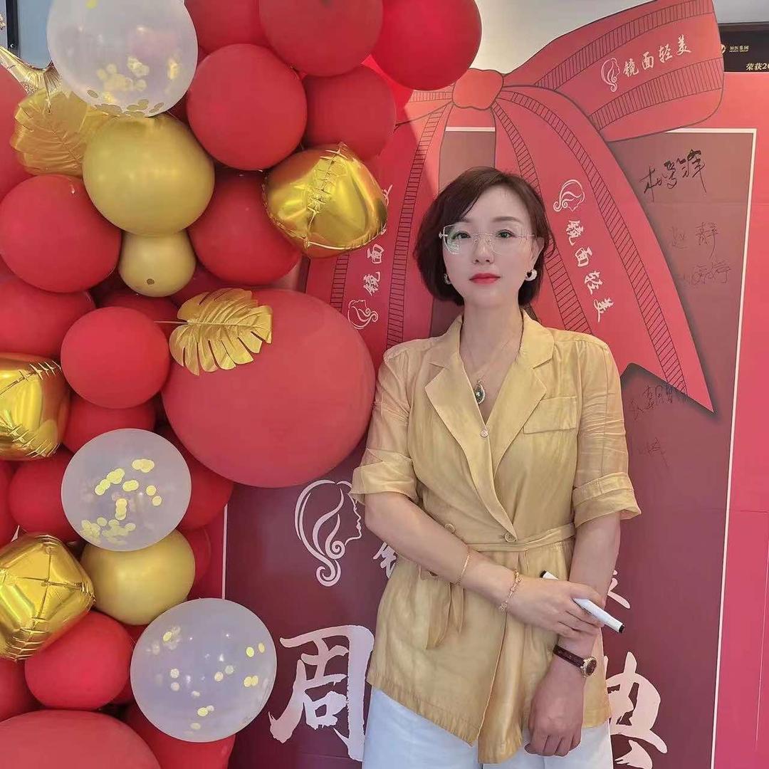 晨菲·镜面轻美（晋城汇邦镜诚美容）