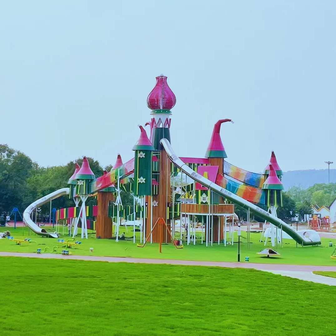 精灵鱼理想国主题游乐园