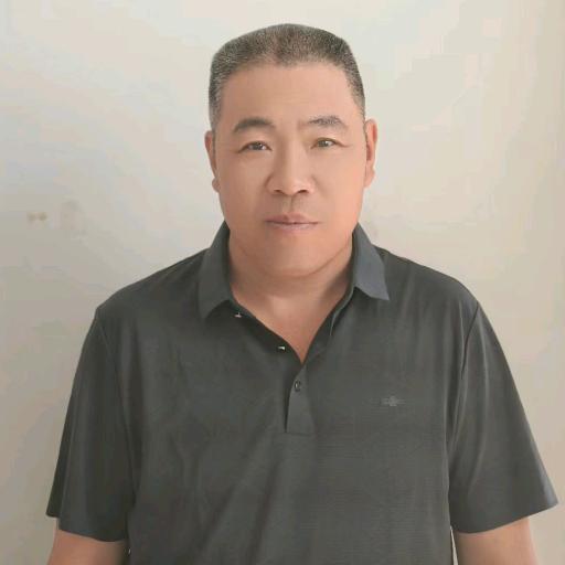 闫明收头发