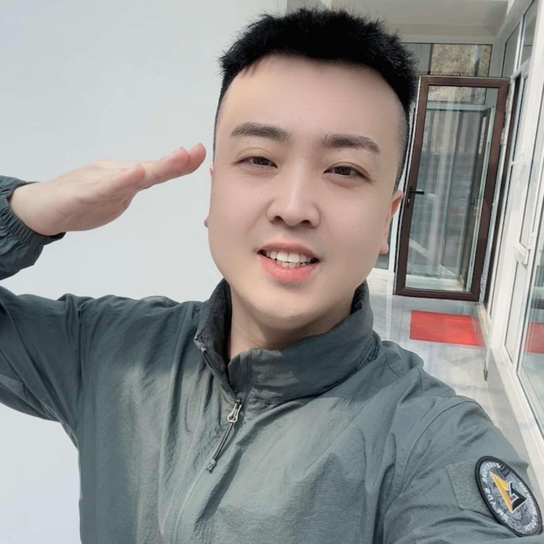 天津发型设计、大君