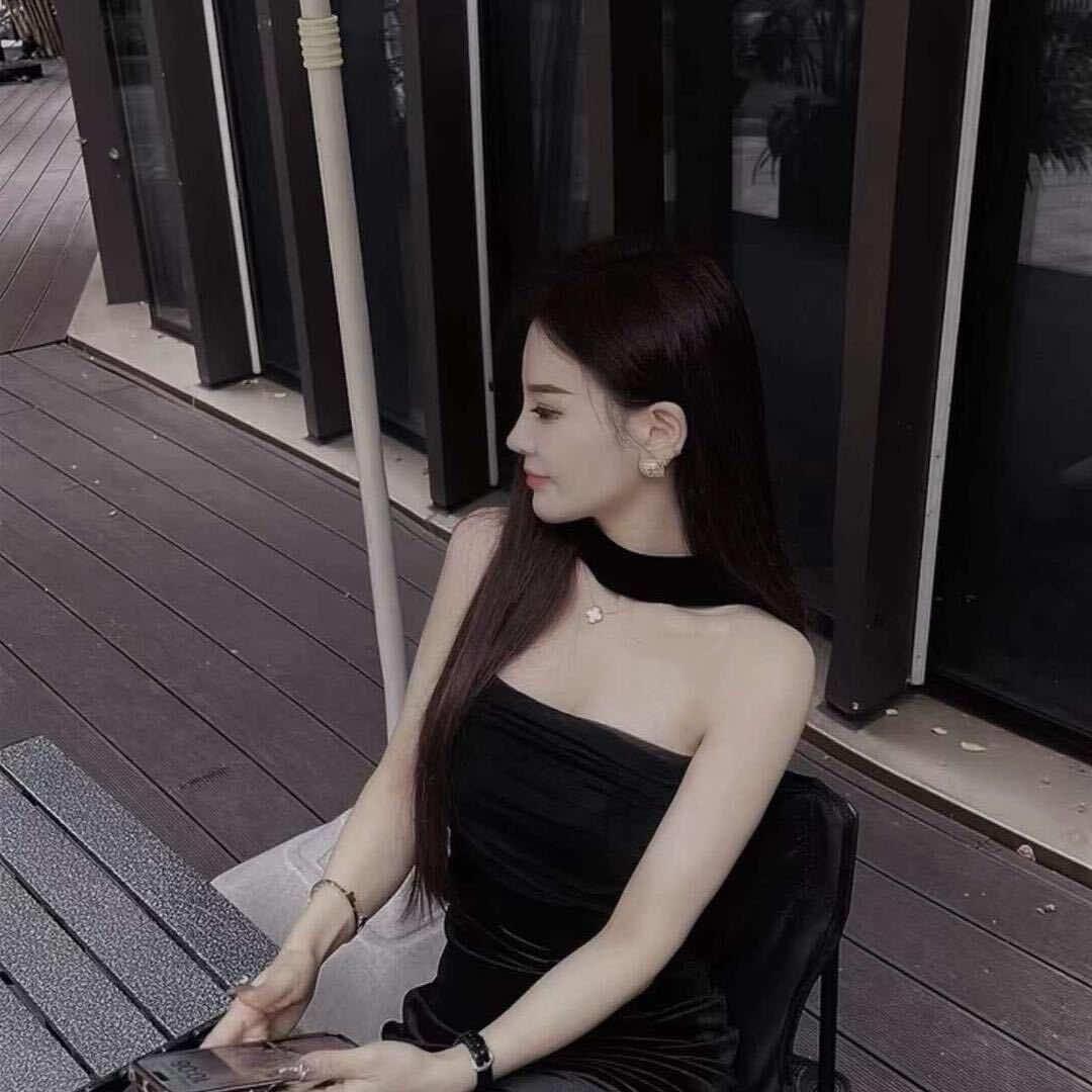 Miss郑小姐