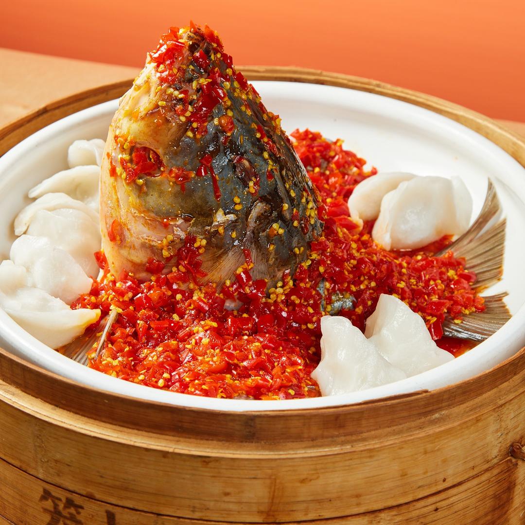 笼上剁椒鱼头
