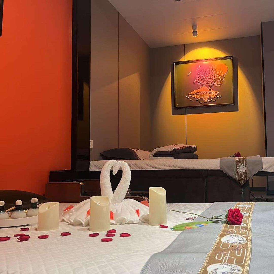 乐轩汇洗浴足疗SPA