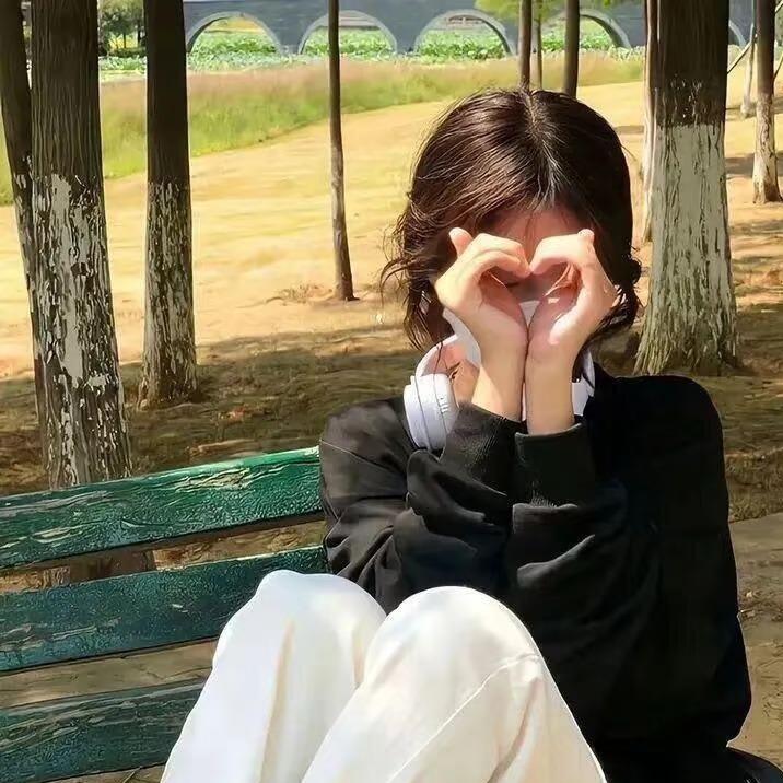 小月月 汇全雨世