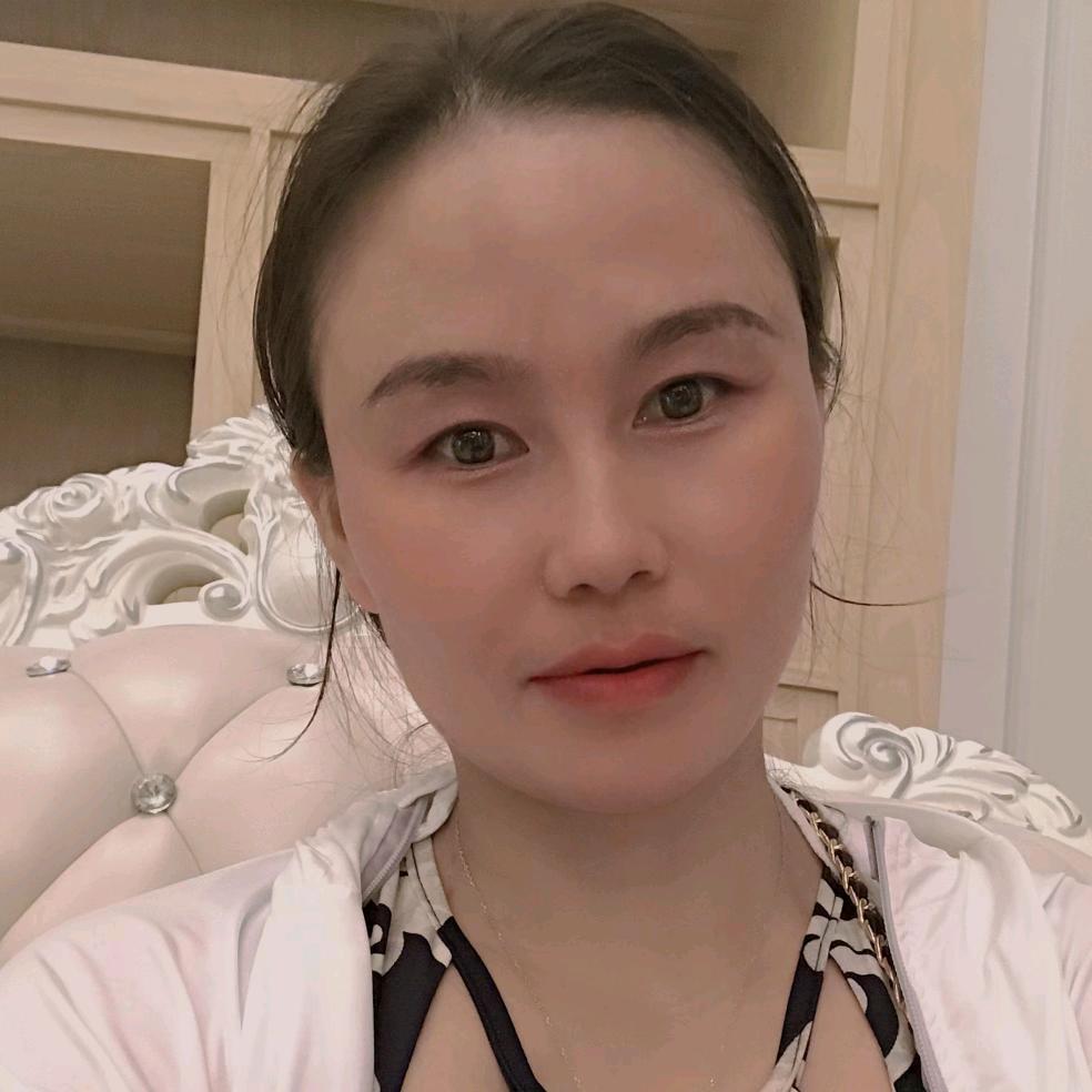 红塔区依亮竹润美容店