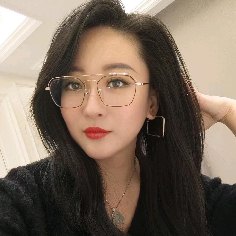 司丽颜美美白淡斑任红总监