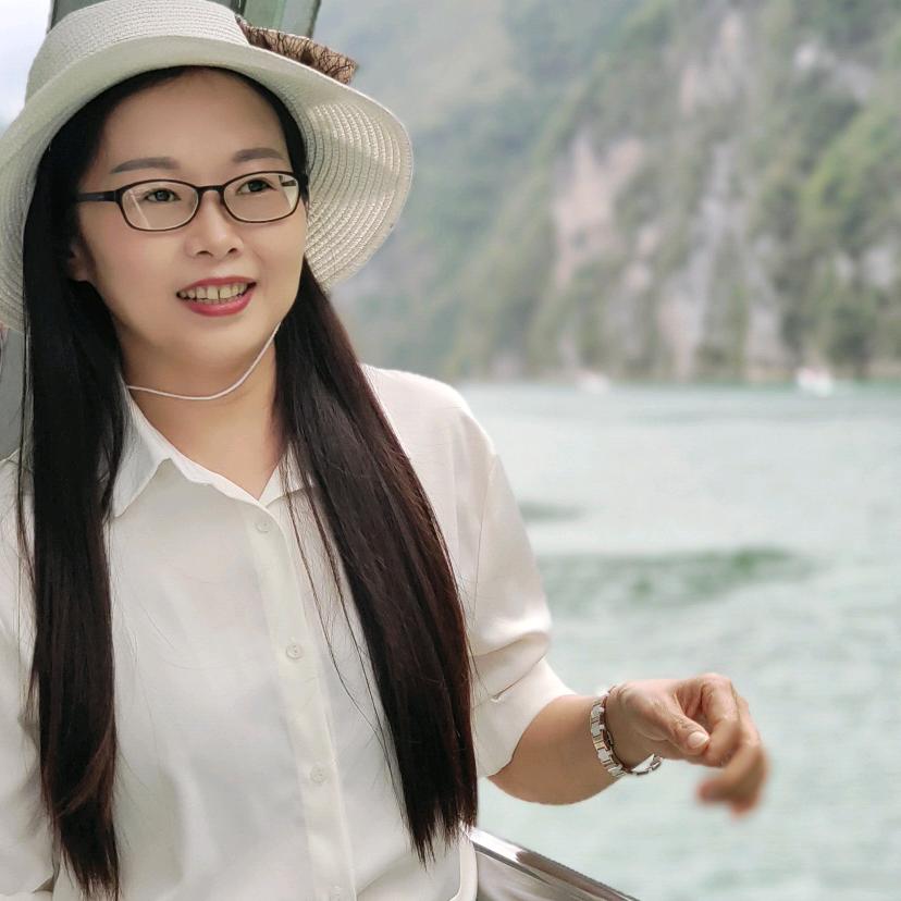 重庆泰宸居房产小鱼儿