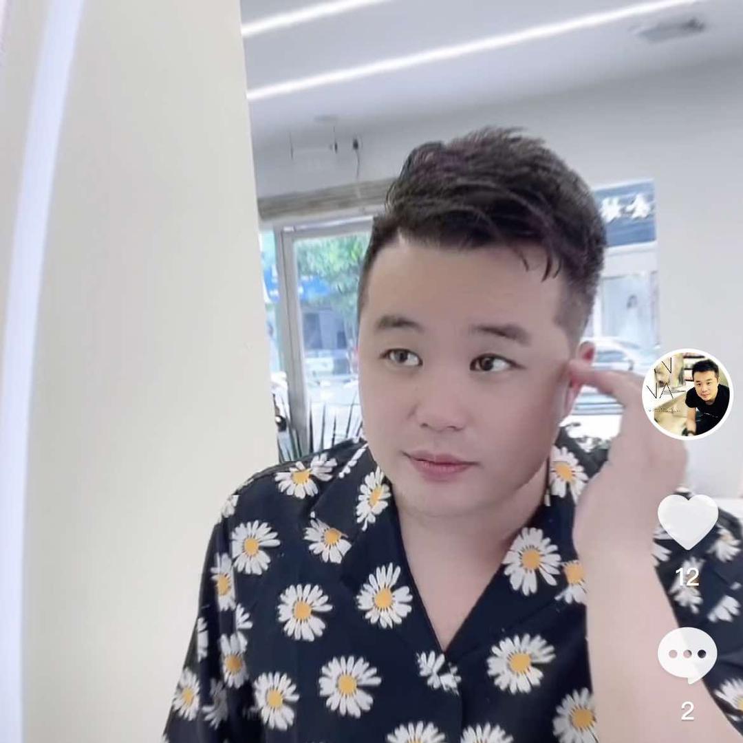 容县阿鹏老师减龄发型设计（收徒）