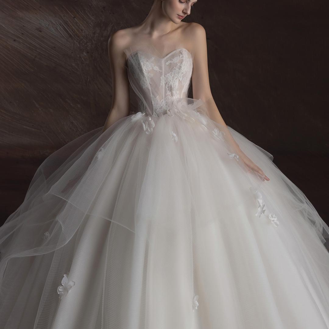 宜兴石尚爱纱礼服馆新娘跟妆