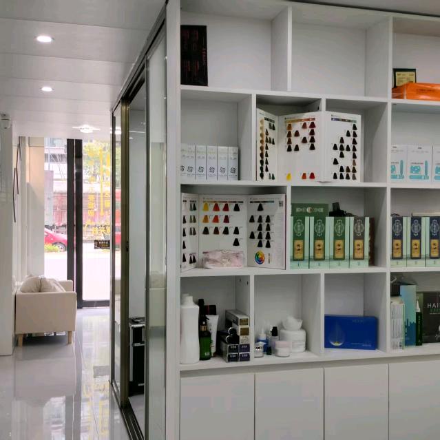 俏芙妮(柳州鱼峰店)官方号