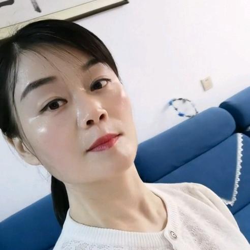 河津市城东柴转亮美容店