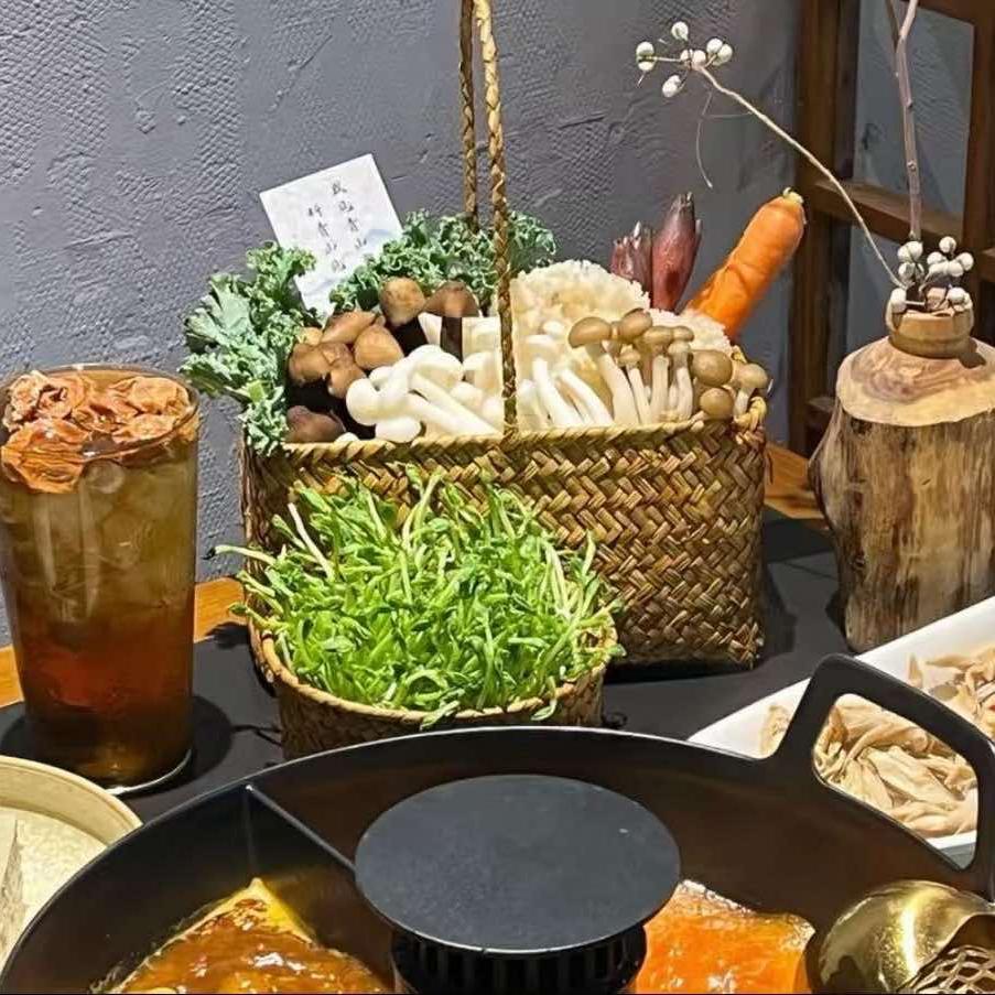 楠溪姑娘山野火锅官方号