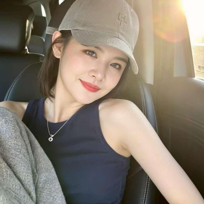 靓女人美容院官方号